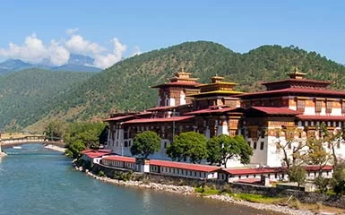 Desert Tour With Lake City Luxury Tour Package