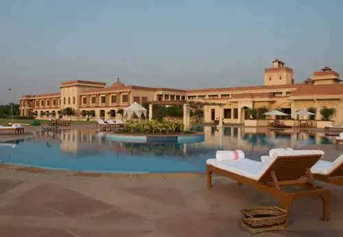 Lake City with Golden Triangle Tour